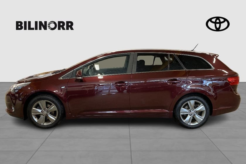 Bild 5 av Toyota Avensis Kombi 1,8 Edition 50 | Dragkrok | Motorvärmare | Vinterhjul