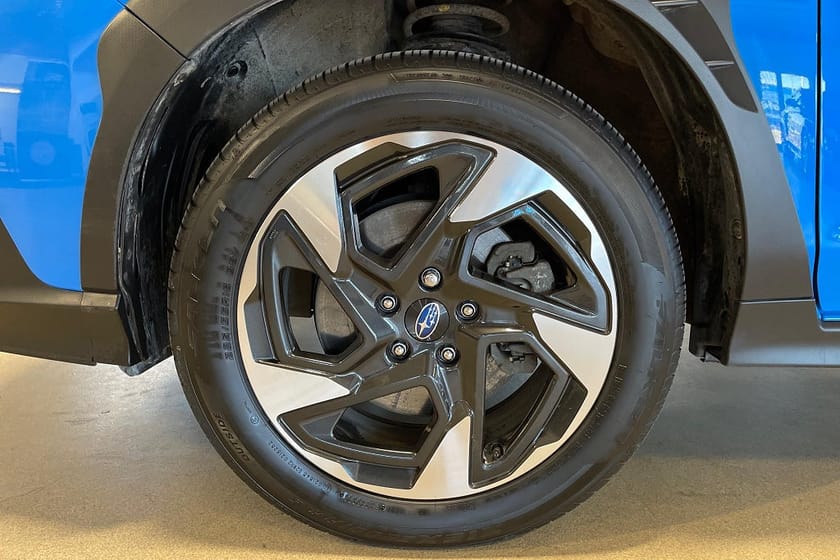 Bild 5 av Subaru Crosstrek e-Boxer AWD /Taklucka / Skinn / Drag / B-Kamera / Navi