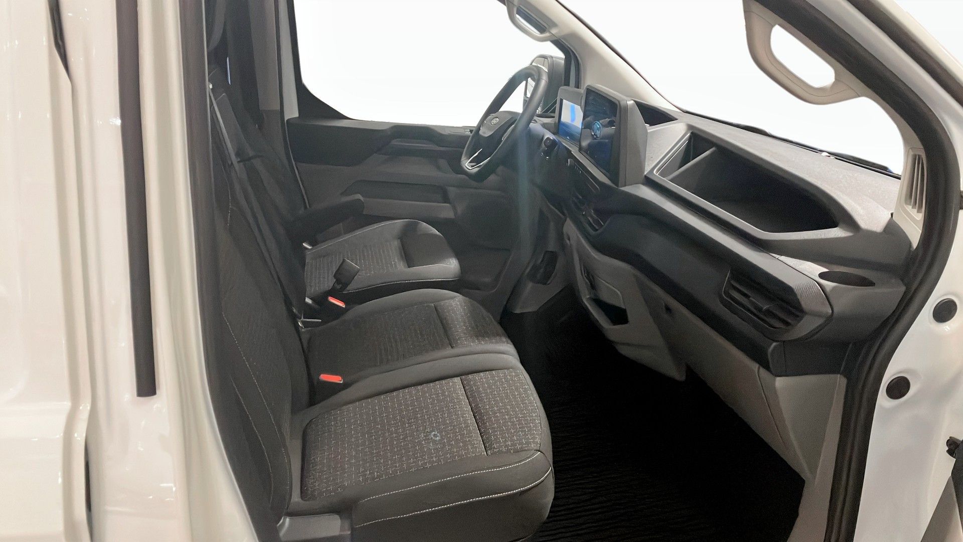 Ford Custom 2026, bild 3/12
