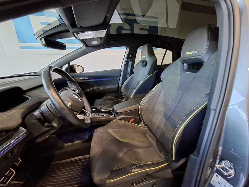 Bild 5 av Škoda Enyaq Coupé RS 340HK Drag Matrix Panorama