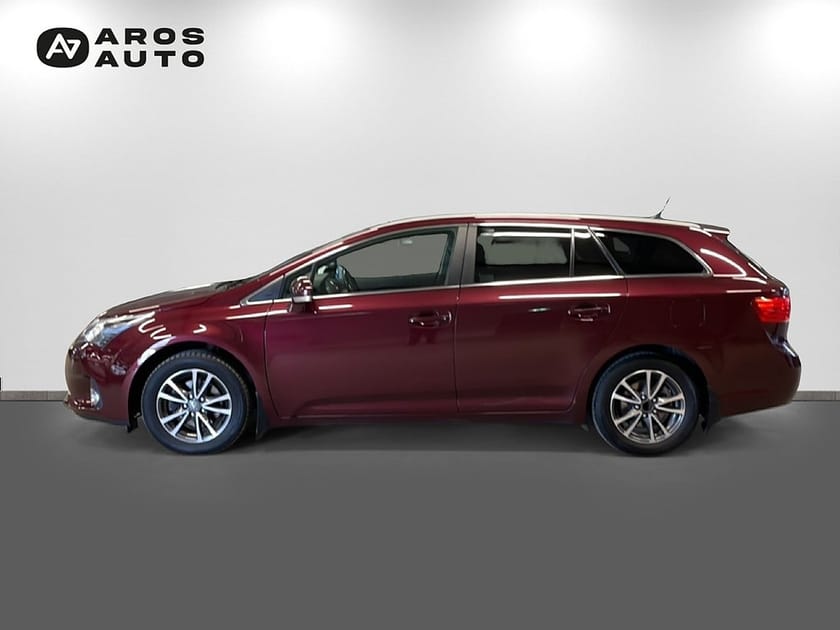 Bild 4 av Toyota Avensis Kombi 1.8 Valvematic Business Vinterhjul