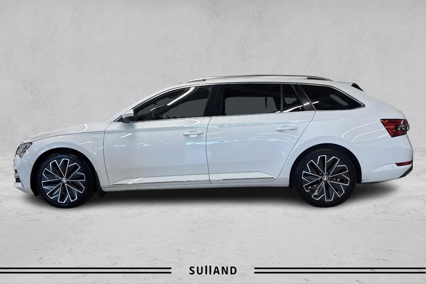 Bilde 2 av Škoda Superb Stasjonsvogn Sup3fl stv l&k d200 dsg4x4kamp