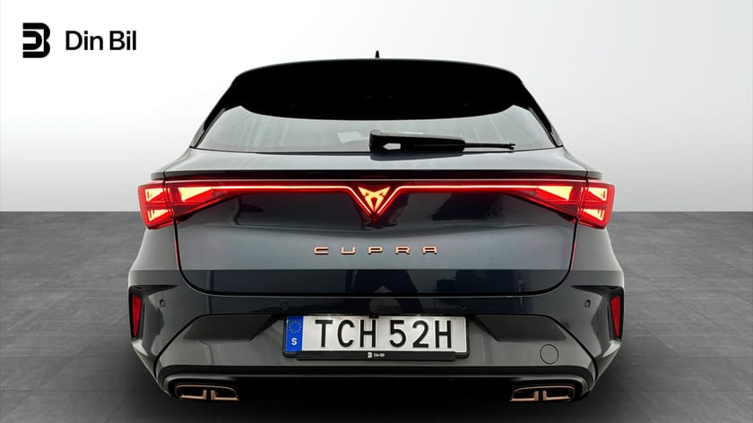 Bild 5 av CUPRA Leon Sportstourer VZ e-Hybrid 1.5 272HK / Drag