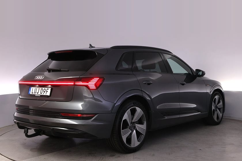 Bild 5 av Audi e-tron 55 quattro S-line Pano B&O 360 Matrix Drag