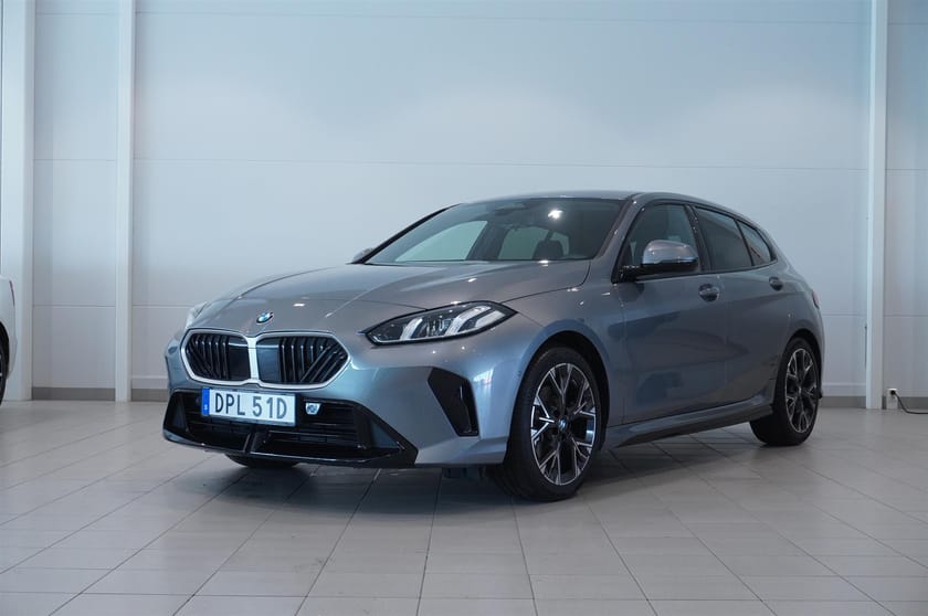 Bild 1 av BMW 120 M-Sport Navigation Automat Rattvärme