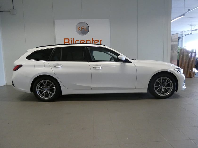 Bild 5 av BMW 320d xDrive Touring Sport line Aut-Drag-Navi-Rattvärme-Adaptiv-SoV