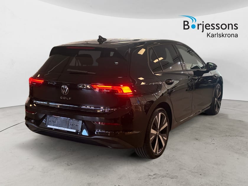 Bild 3 av Volkswagen Golf Edition 1,5 TSI 150Hk Automat "Dragpaket"
