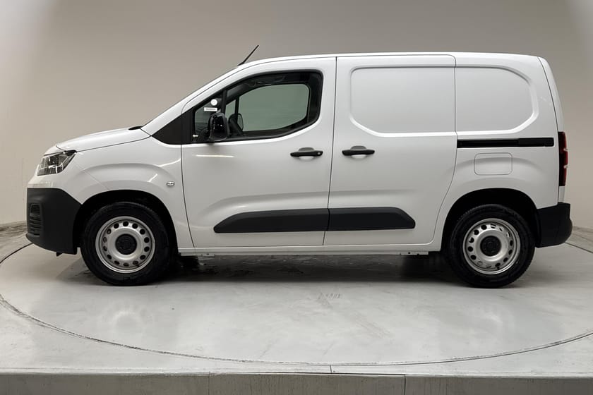 Bild 2 av Fiat E-Doblò Van E-Doblo 50kWh (136hk)