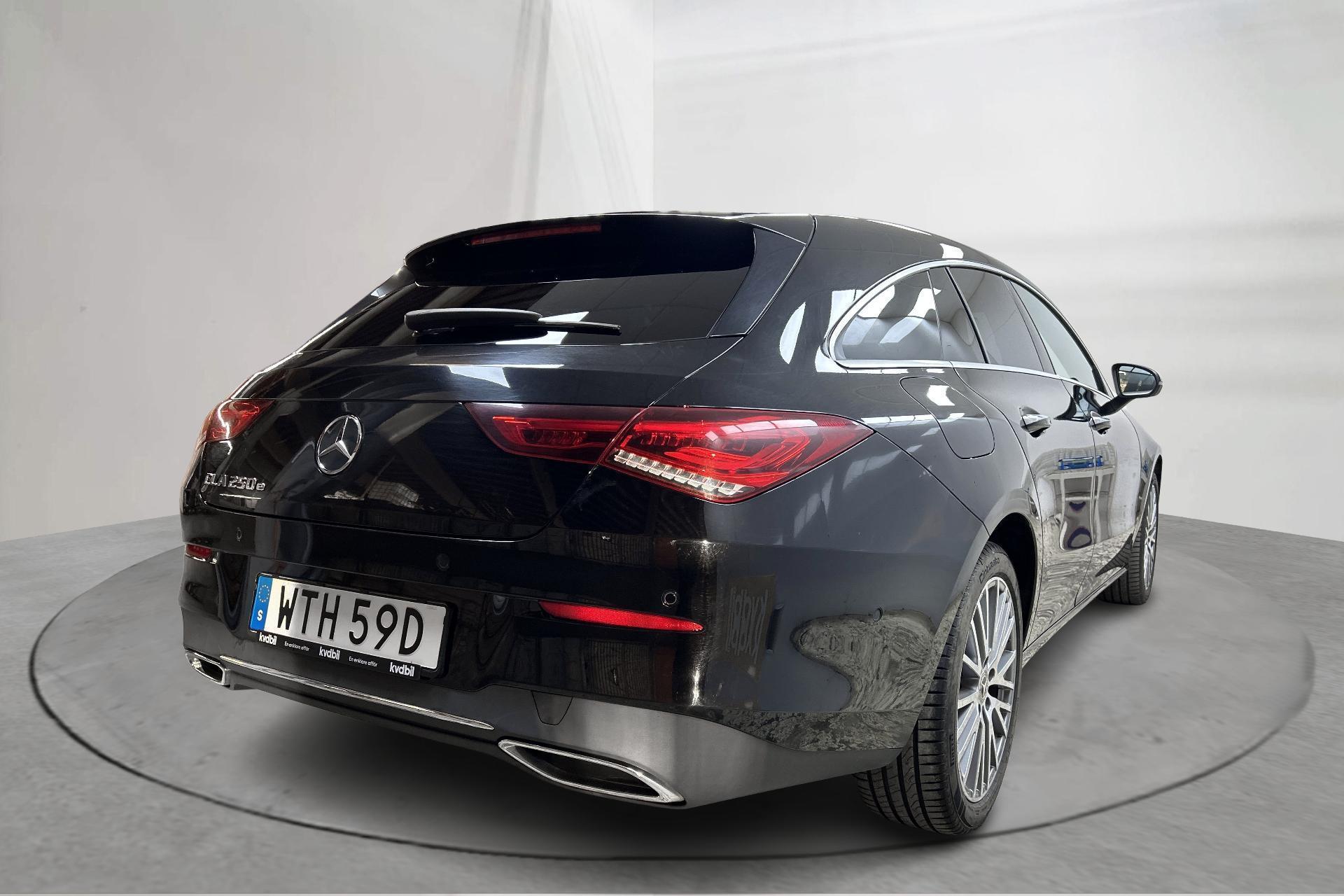Mercedes-Benz CLA 250 e Shooting Brake 2023, bild 3/10