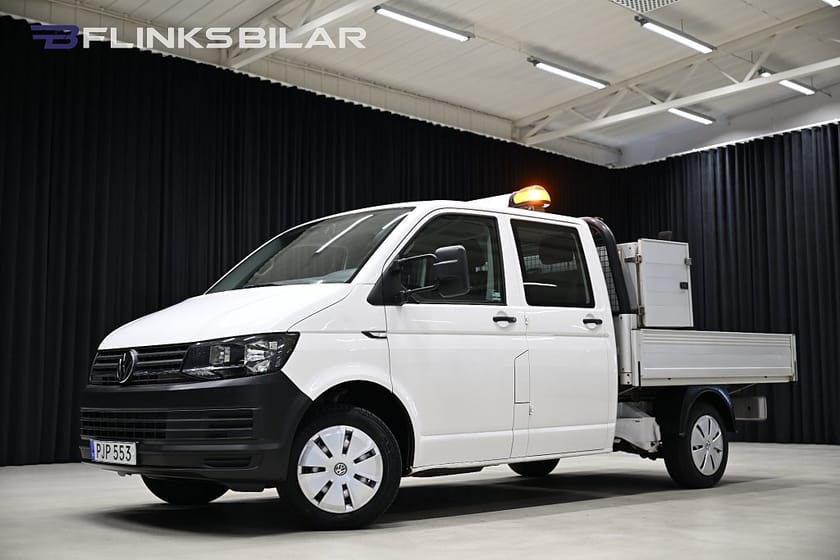 Bild 1 av Volkswagen Transporter Chassi Dubbelhytt TDI 150HK Dubbelhytt|Flak|Drag|Värmare|EnÄgare|Leasbar