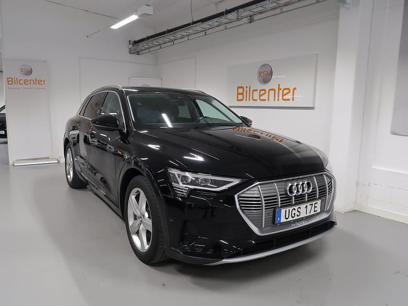 Bild 3 av Audi e-tron 50 quattro V-Däck ingår Drag-Skinn-Elstol-Luftfjädring-