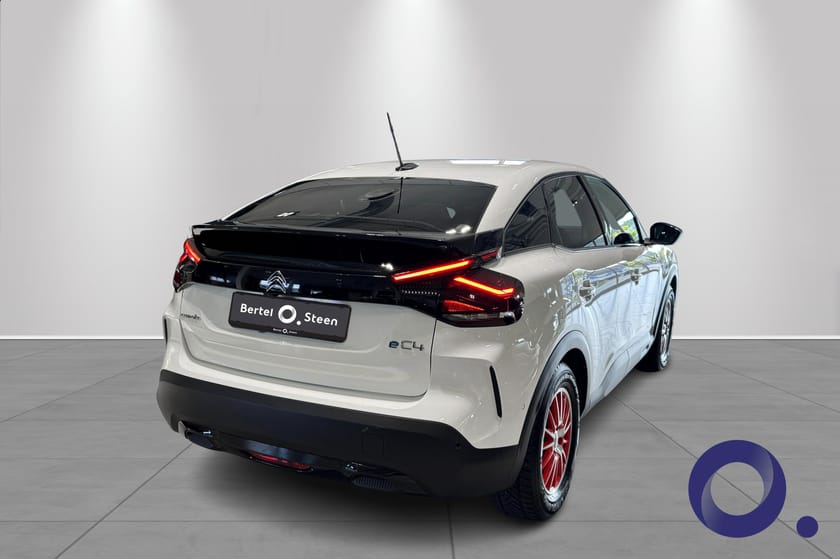 Bilde 5 av Citroën ë-C4 / ADAPTIV CRUISE / KEYLESS / OPPVARMET RATT /
