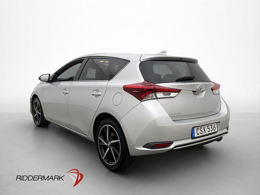 Bild 5 av Toyota Auris 1.2 Intense Kamera Farthållare Två-Brukare