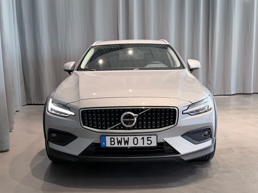 Bild 4 av Volvo V60 Cross Country B4 AWD Diesel Plus