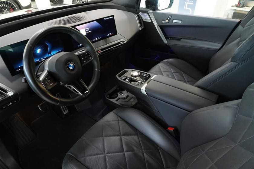 Bild 2 av BMW iX xDrive60