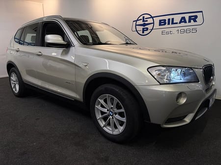 BMW X3 xDrive20d Steptronic 184hk | Vhjul | Drag | nyservad