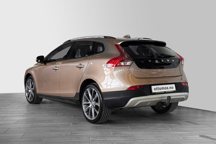 Bilde 5 av Volvo V40 Cross Country D2 Summum Aut. | Kamera | H.Feste | Skinn | Navi