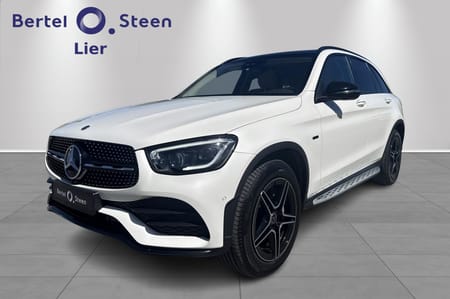 Mercedes-Benz GLC 300 e 4MATIC AMG Line|Premium Plus|