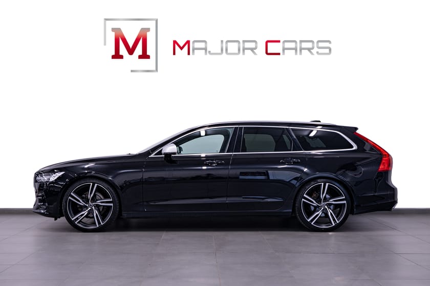 Bild 3 av Volvo V90 D4 AWD Polestar R-Design 21" HuD 360° Drag 200hk