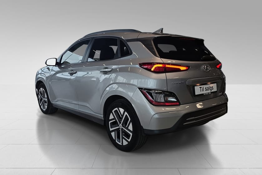 Bilde 3 av Hyundai Kona Electric 64 kWh LR Premium, Skinn, LED-bar, 8 nye dekk, Norsk, HUD++