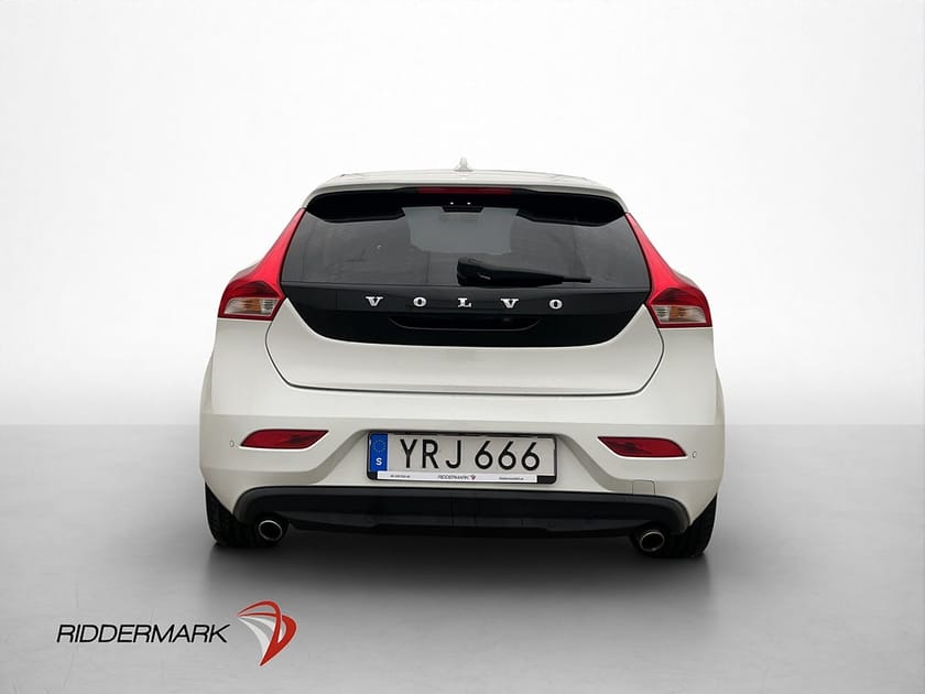 Bild 5 av Volvo V40 D4 Polestar 200hk VOC Pano Kamera D-Värmare Navi