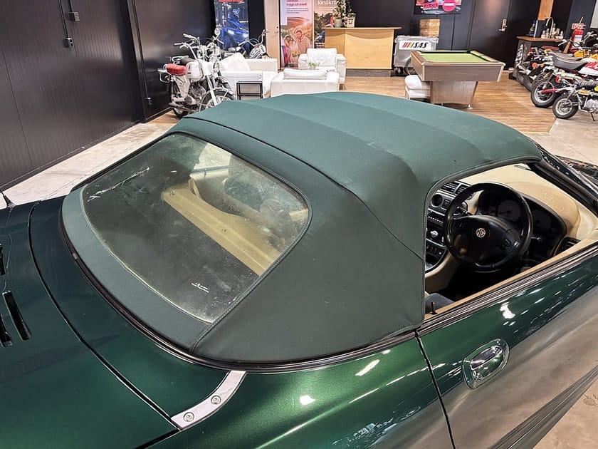Bild 4 av MG TF 160