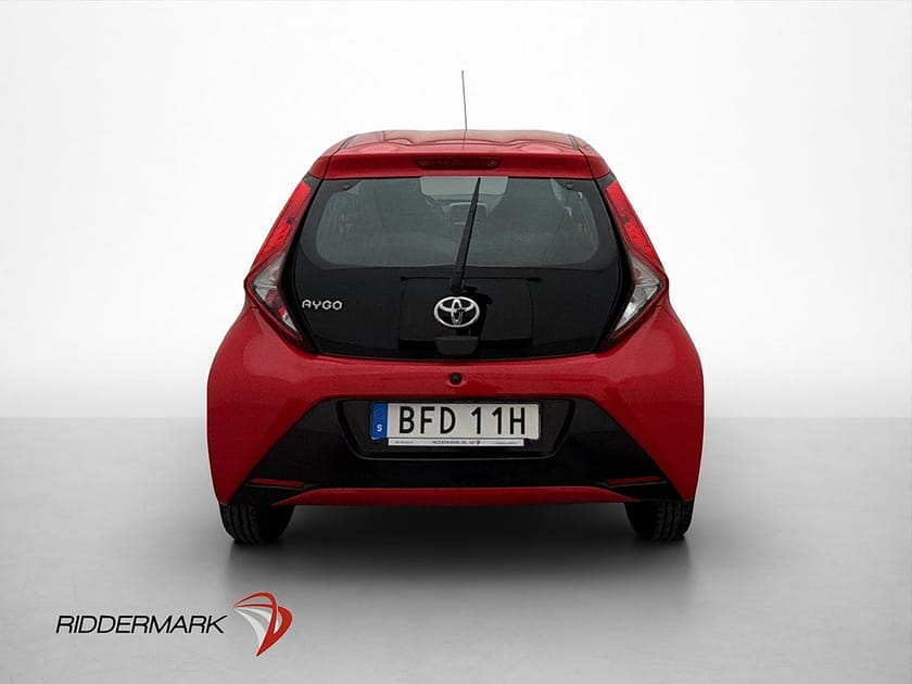 Bild 5 av Toyota Aygo 1.0 72hk X-PLAY Kamera CarPlay 0,42l/mil