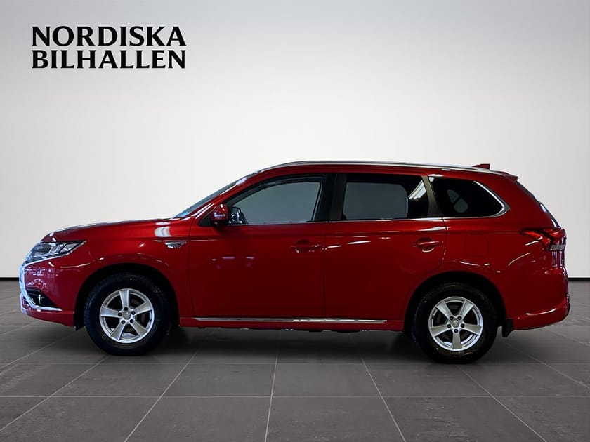 Bild 4 av Mitsubishi Outlander PHEV CVT Business Nybes Nyservad Drag Värmare 360-kam