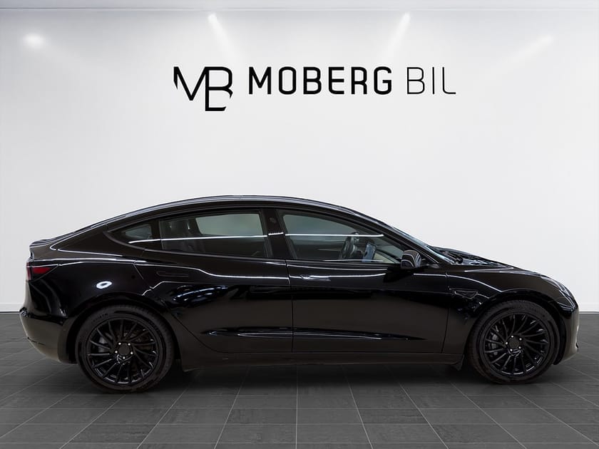 Bild 5 av Tesla Model 3 Long Range AWD 440hk Helg på Moberg! Pano Läder B-Kamera