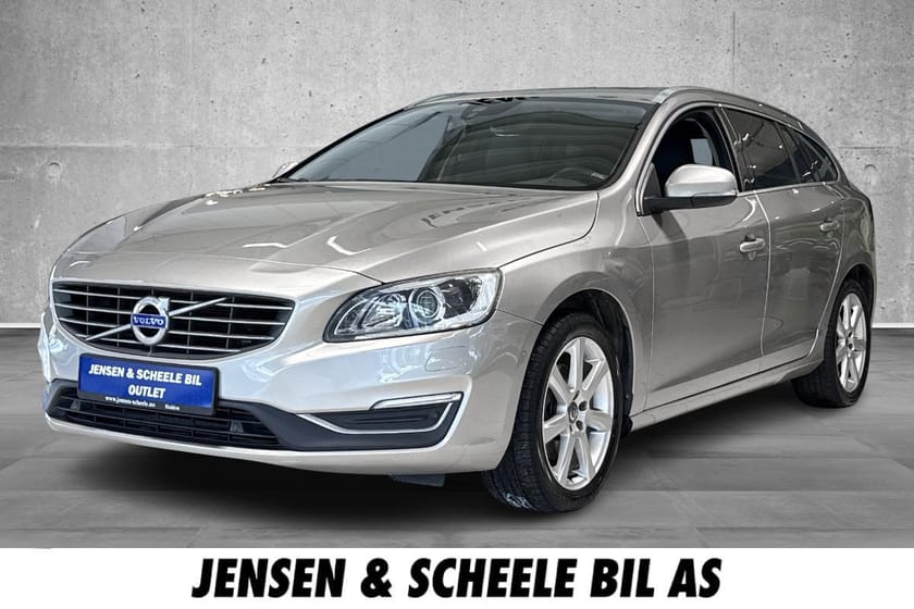 Bilde 3 av Volvo V60 D2 Summum. LAV KM! EN EIER! Ny sevice/regreim