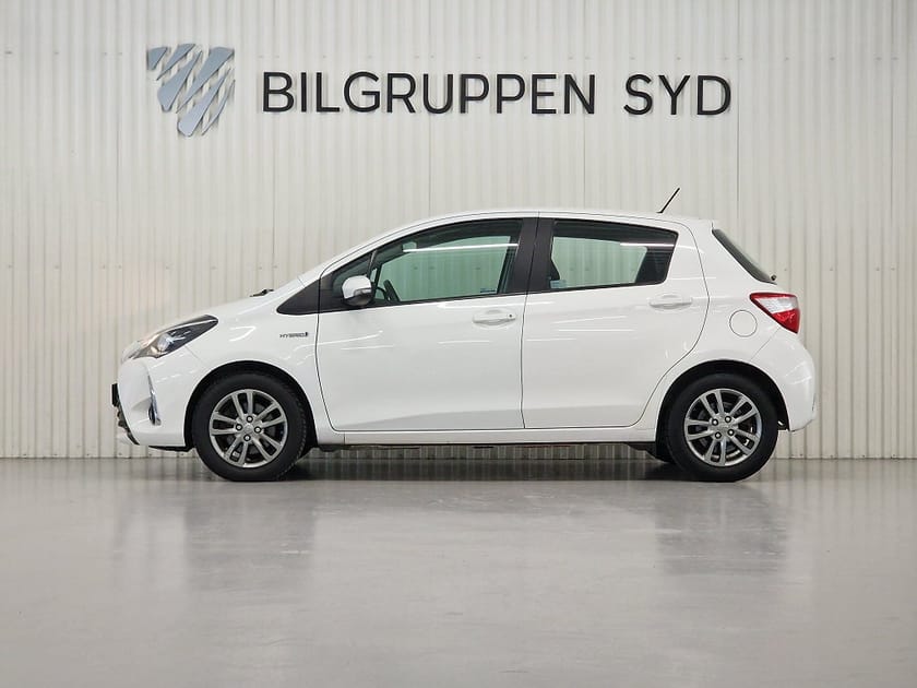 Bild 5 av Toyota Yaris Hybrid e-CVT Active|B-kamera|Nybesiktigad|