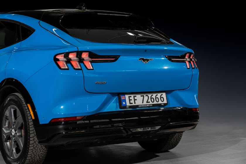 Bilde 4 av Ford Mustang Mach-E Long Range AWD LR / KROK / PANO / ACC / 360 / 550KM!