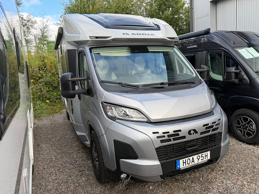 Bild 1 av Adria Mobil Matrix 670 SL 60Y * AC *