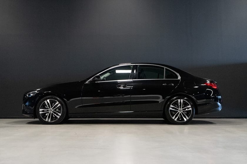Bild 3 av Mercedes-Benz C 300 de Sedan Avantgarde Advanced Plus 313hk