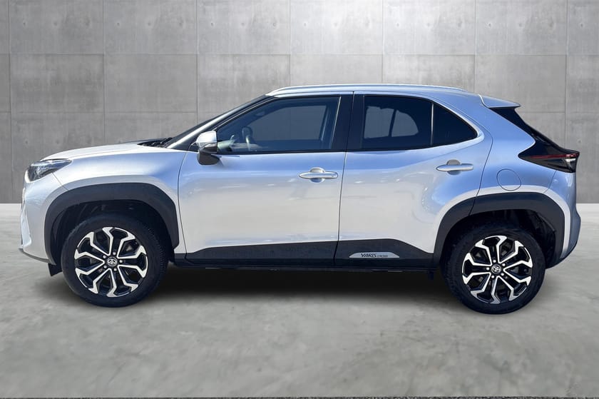 Bilde 2 av Toyota Yaris Cross Hybrid AWD-i Active Tech I AWD I Kompl. service