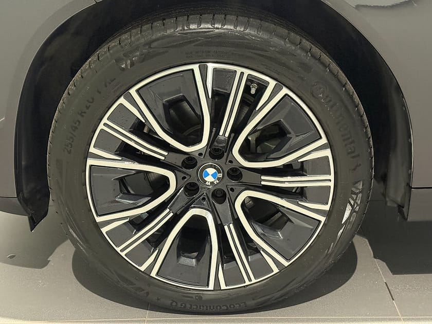 Bild 5 av BMW X3 30e xDrive Innovation Drag AdptFarth HuD H/K 20" Elstol