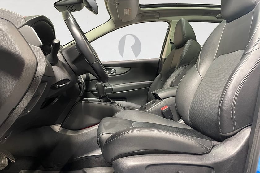 Bild 3 av Nissan Qashqai 1.2 DIG-T 115 AUT TEKNA HK NAVI PANO 360° 756KR/ÅR 19"