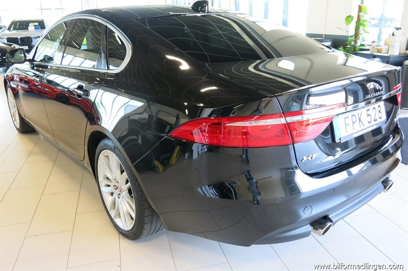 Bild 3 av Jaguar XF 30d 300hk Portfolio, låga mil, 1 brukare