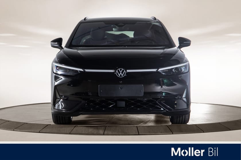 Bilde 3 av Volkswagen ID.7 GTX Tourer