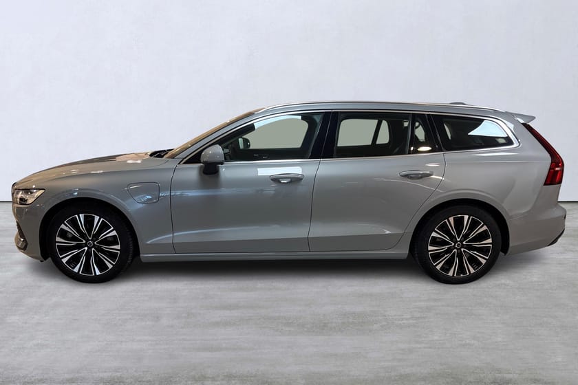 Bild 2 av Volvo V60 Recharge T6 II Core Bright
