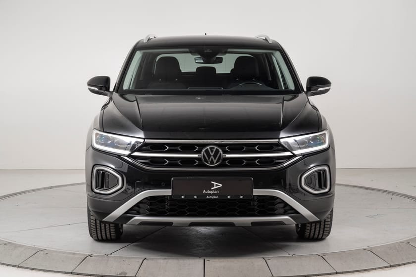 Bilde 4 av Volkswagen T-Roc 2,0 TDI 150hk Style 4MOTION ACC/Krok/Webasto/DAB/BT