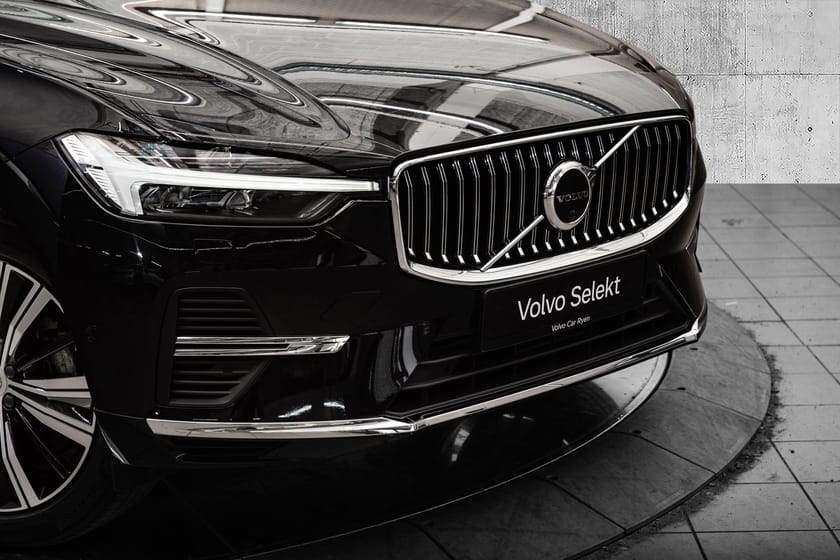 Bilde 3 av Volvo XC60 T8 Plug In Hybrid Ultimate Bright| HUD H/K 360Kamera