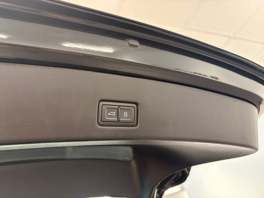 Bild 2 av Audi Q4 45 Sportback e-tron quattro QUATTRO/MATRIX/BACKKAMERA