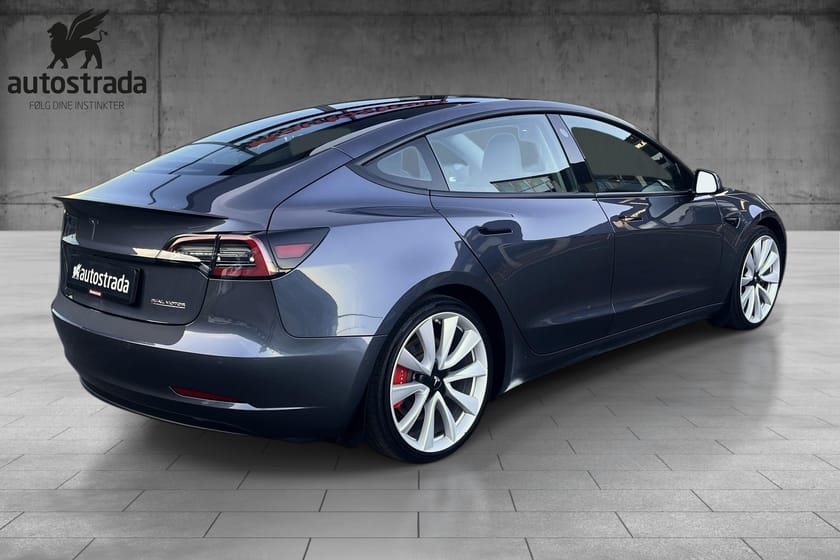 Bilde 5 av Tesla Model 3 Performance 