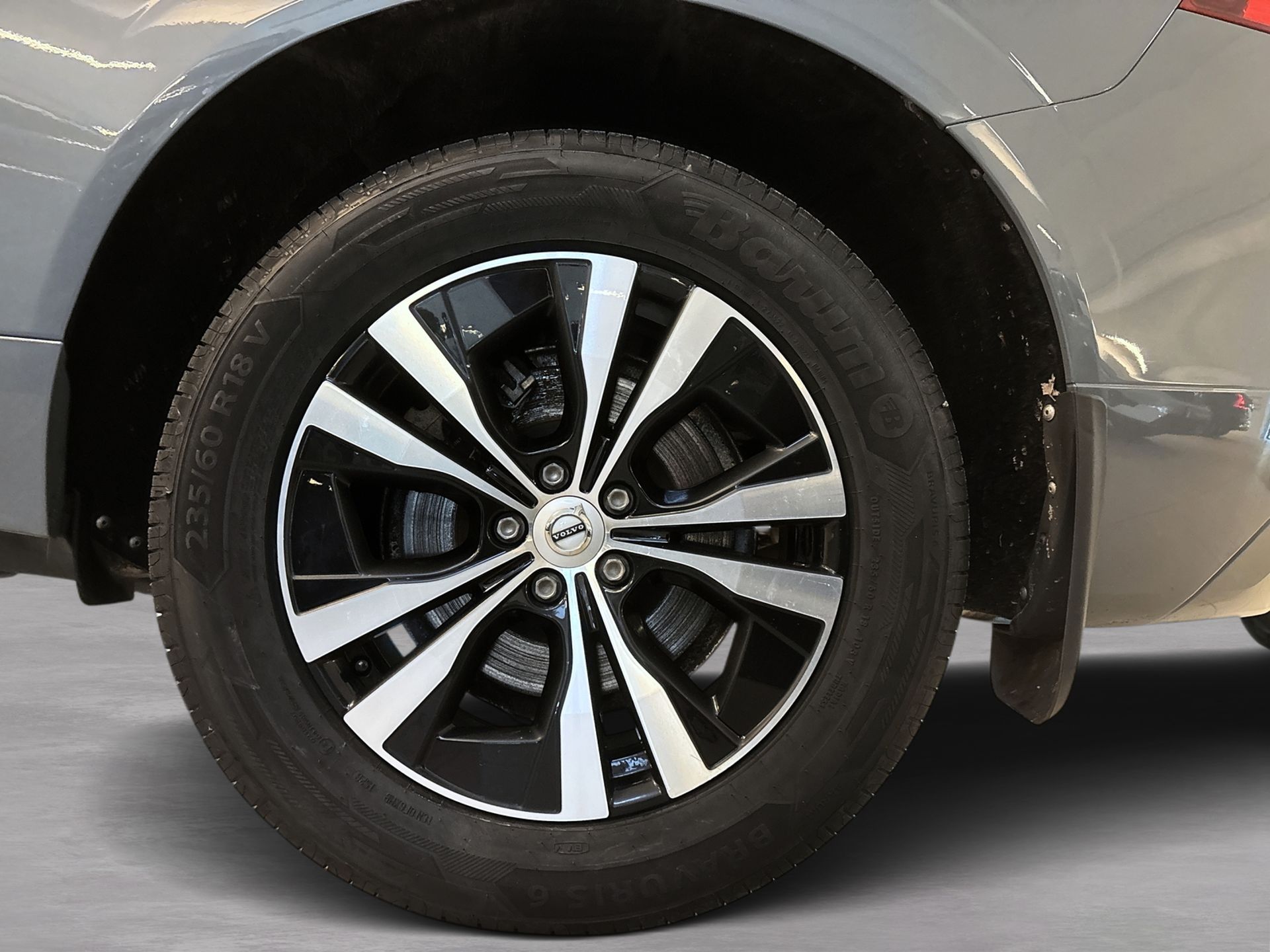 Volvo XC60 2022, bild 7/10
