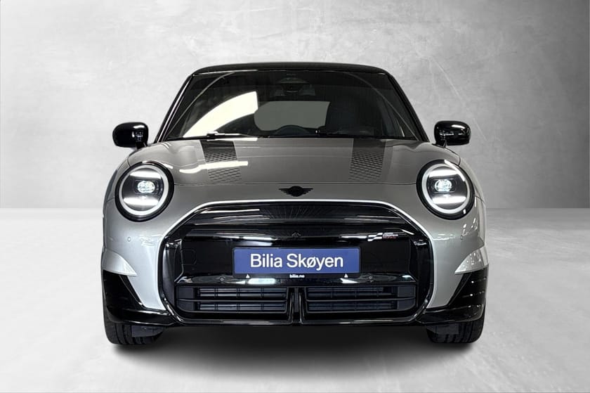 Bilde 2 av MINI Cooper SE JCW Package L, Pano, HUD, H/K, ComfAcc