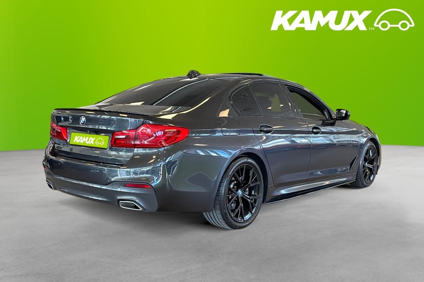 Bild 4 av BMW 520d xDrive Sedan M Sport Innovation Pano 360° H/K Drag SE SPEC!