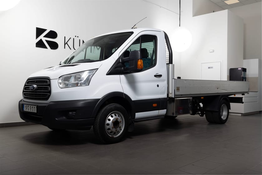 Bild 2 av Ford Transit 350 Chassi Cab 2.0 170hk Dubbla bakhjul/3.5Ton/Långflak