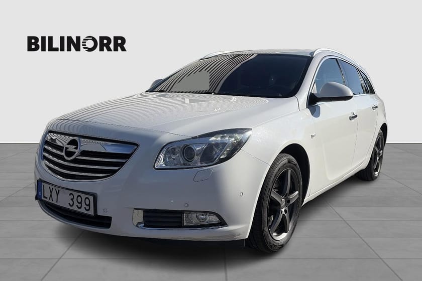 Bild 1 av Opel Insignia Sports Tourer TOUR/Drag/Kamera/V-hjul
