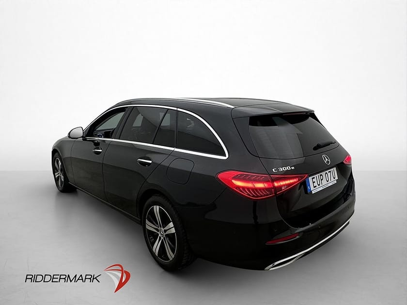 Bild 5 av Mercedes-Benz C 300 T e C300 Avantgarde Premium Halvskinn Nav 360°